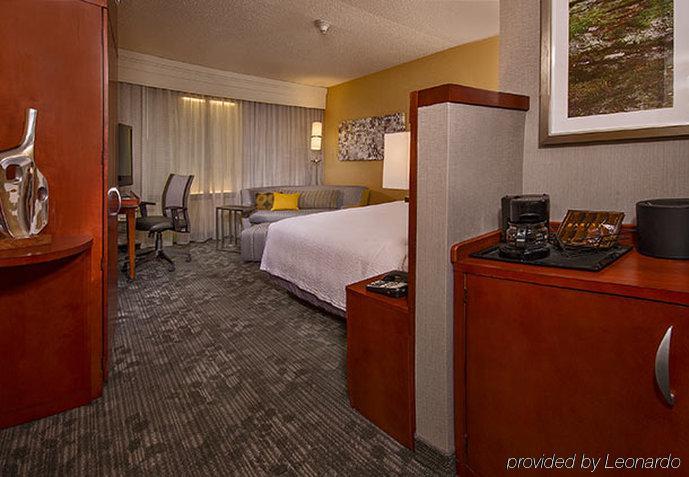 Courtyard By Marriott Springfield Hotell Exteriör bild